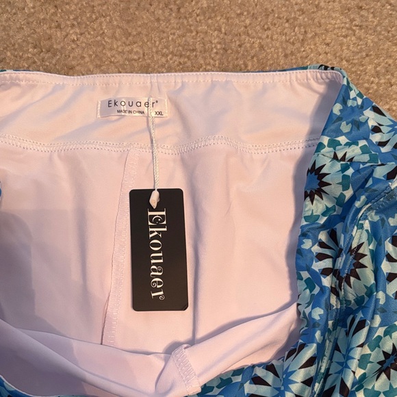 Blue Patterned Women's Skort - Picture 2 of 3